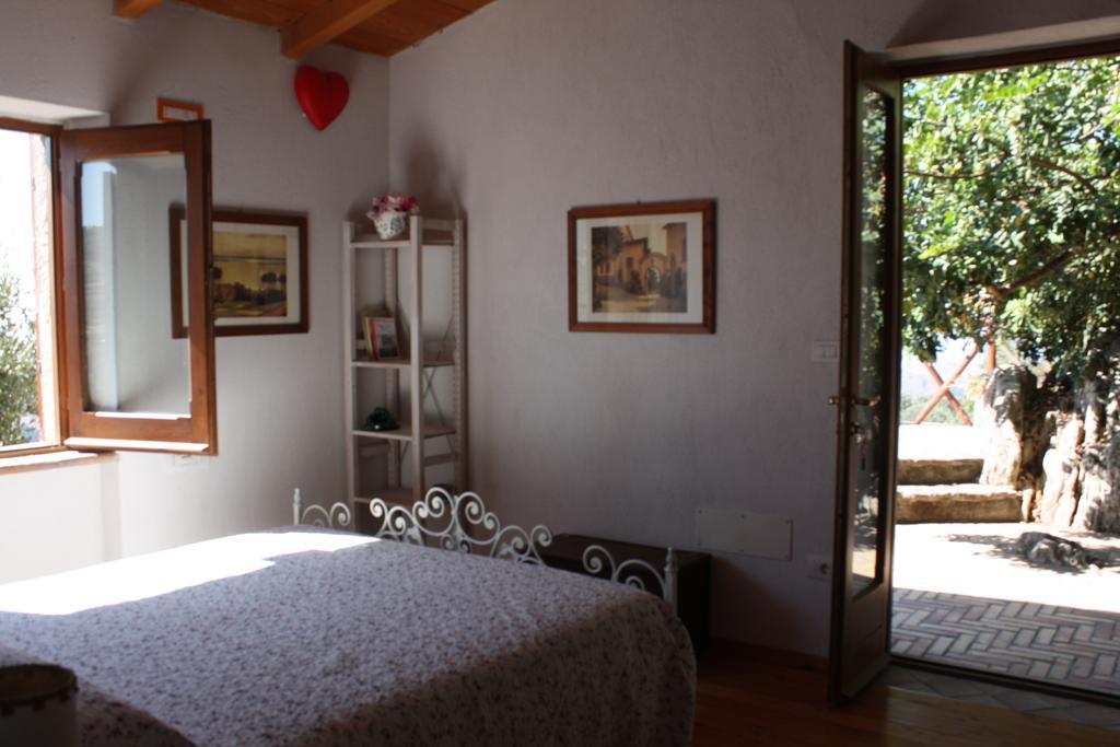Bed and Breakfast Rocca Del Vento San Pantaleone Exteriér fotografie